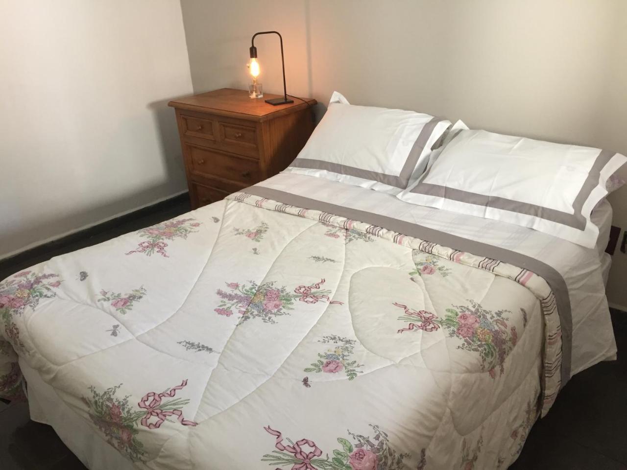 Homestay Casa Aconchego *